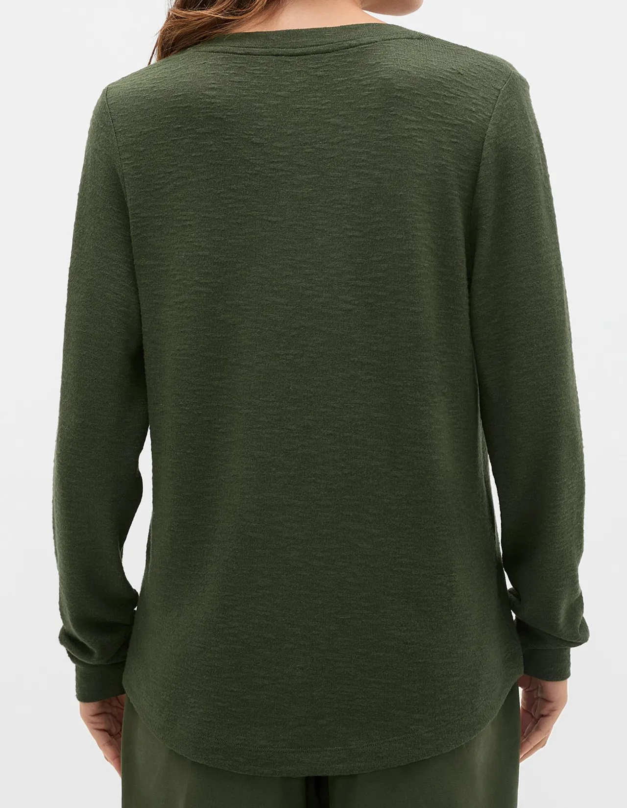 SUPERSOFT V NECK TOP