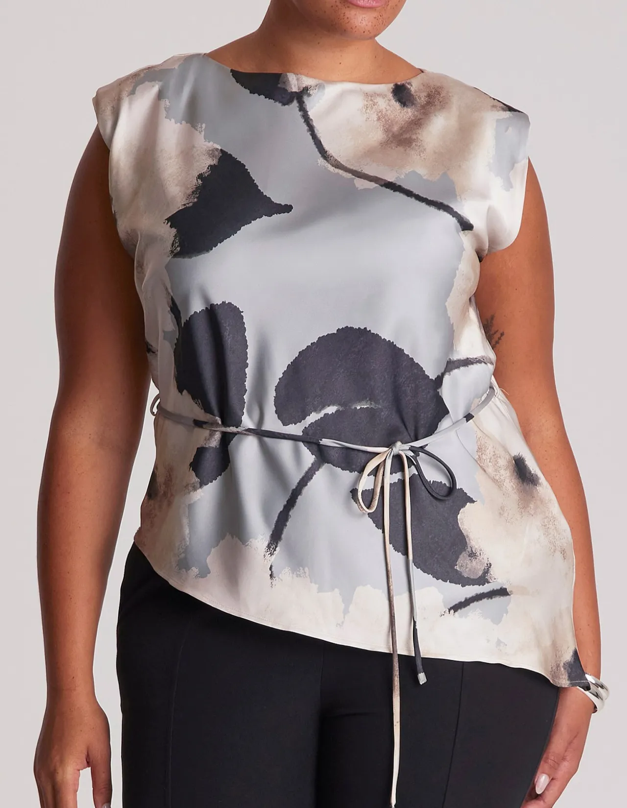 SYLVIE TOP