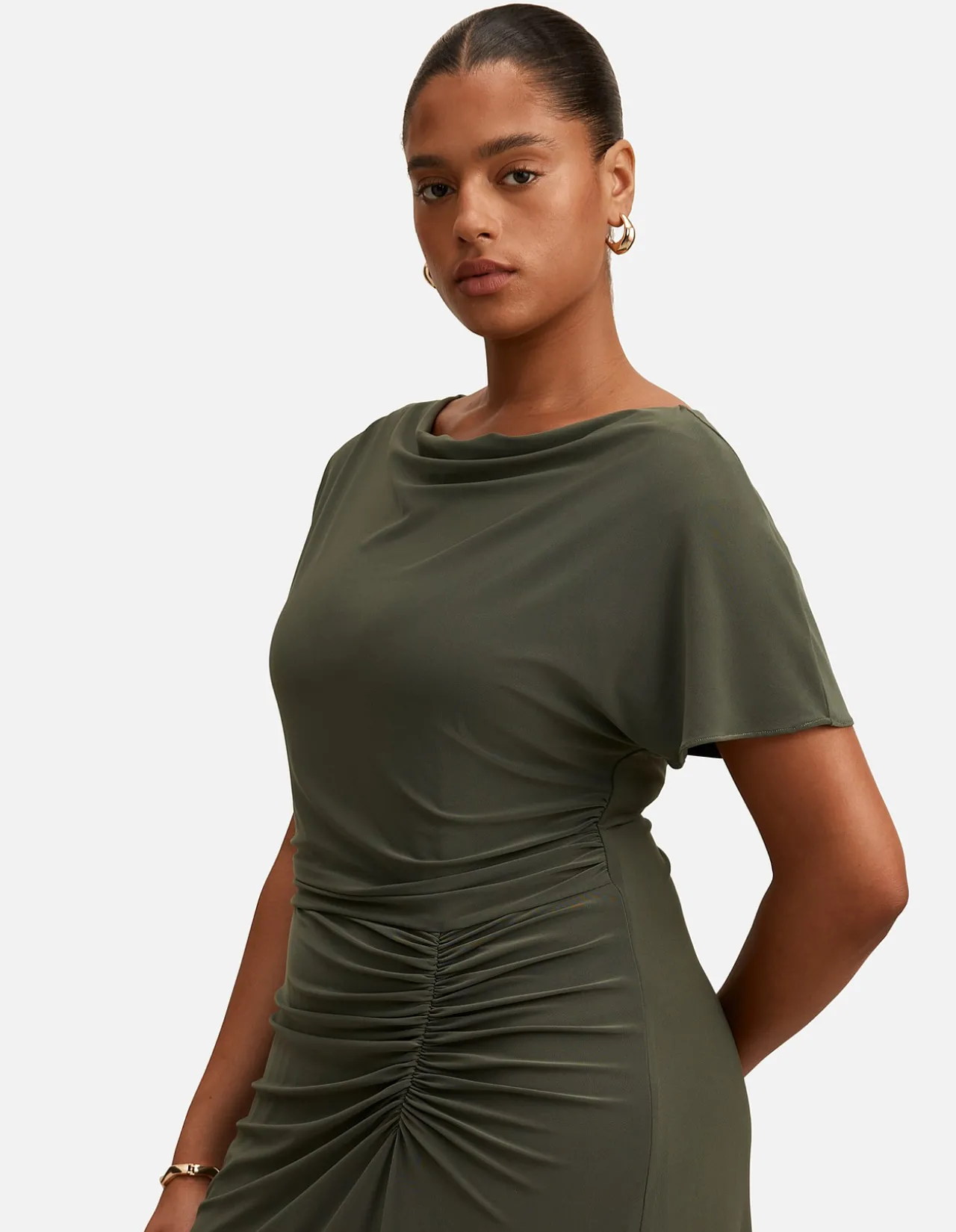 TAHNEE CURVE GROWN ON SLEEVES MAXI DRESS