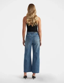 Tahni High Rise Wide Leg Cropped Jeans