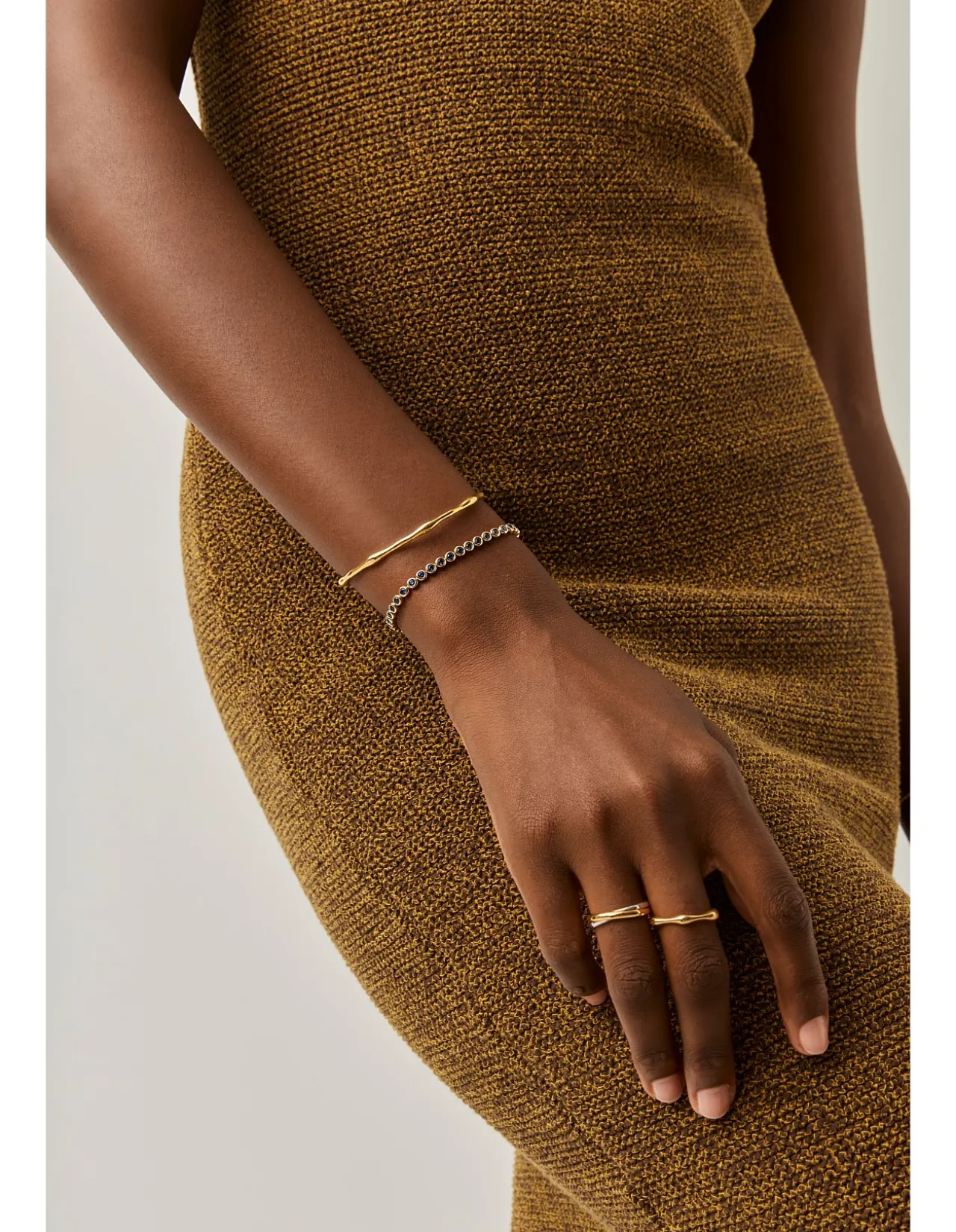 TENNIS ROUND BRACELET