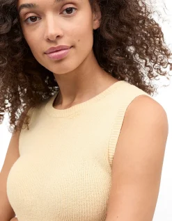 TEXTURED COTTON KNIT TOP