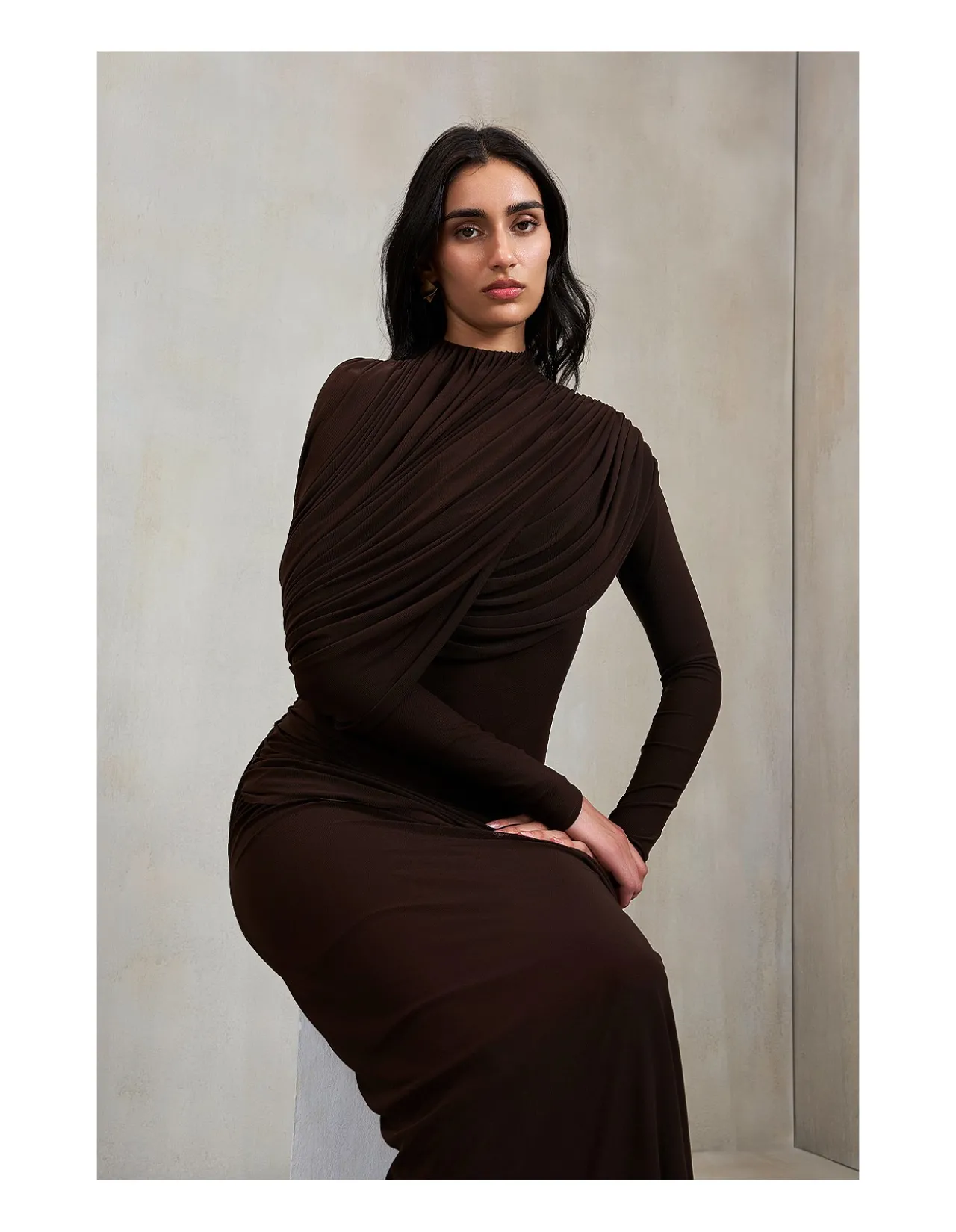 THE DONNA GOWN