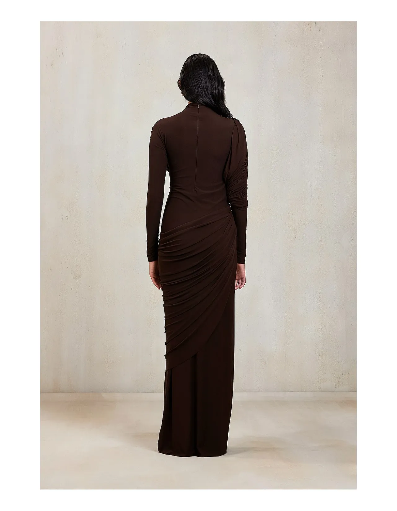 THE DONNA GOWN