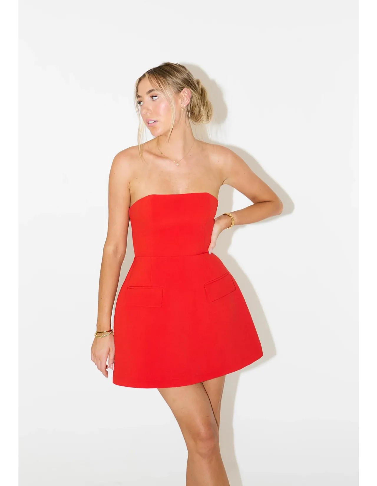 THE ULTIMATE MUSE STRAPLESS DRESS