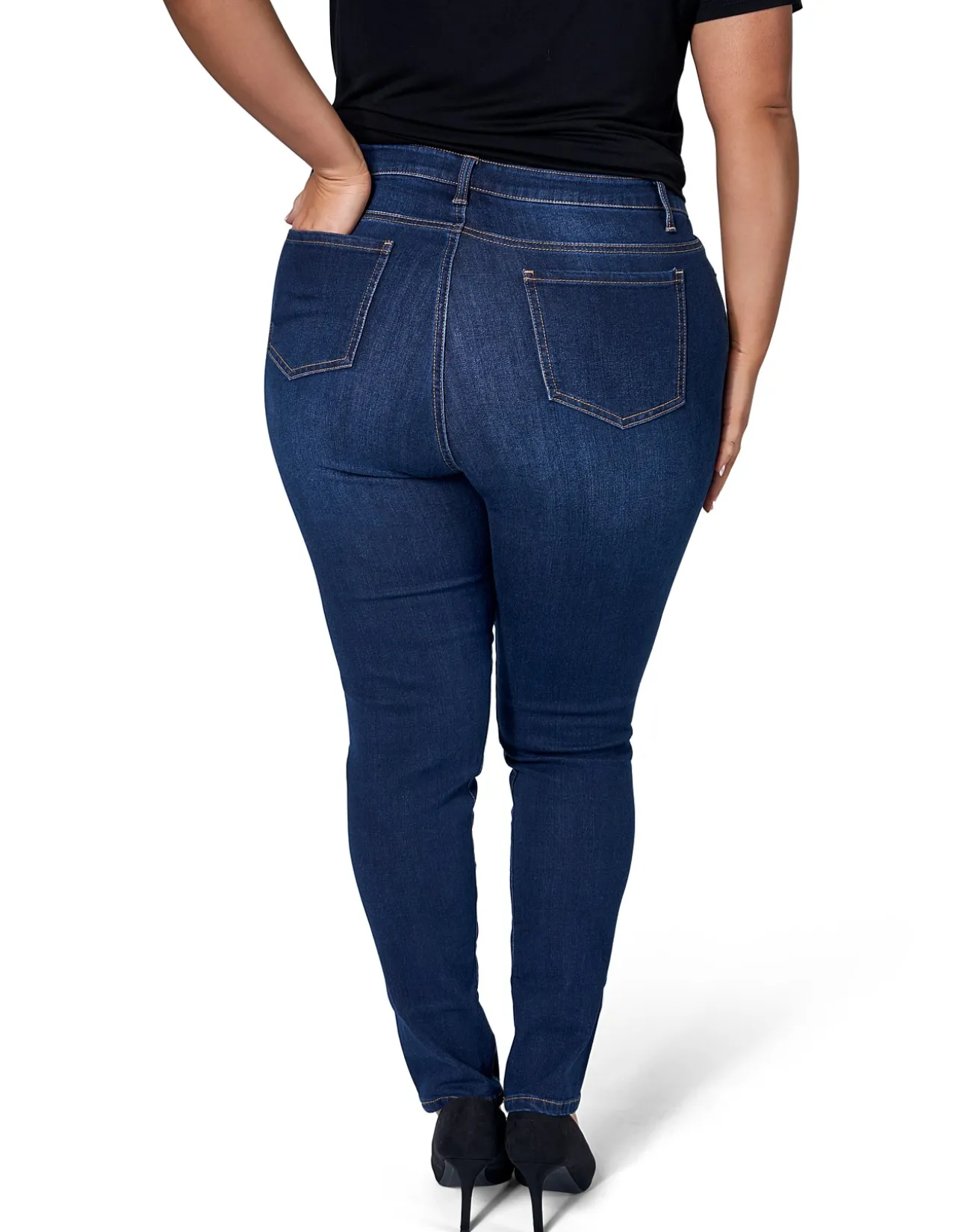 Tina Curve Mid Rise Skinny Jean