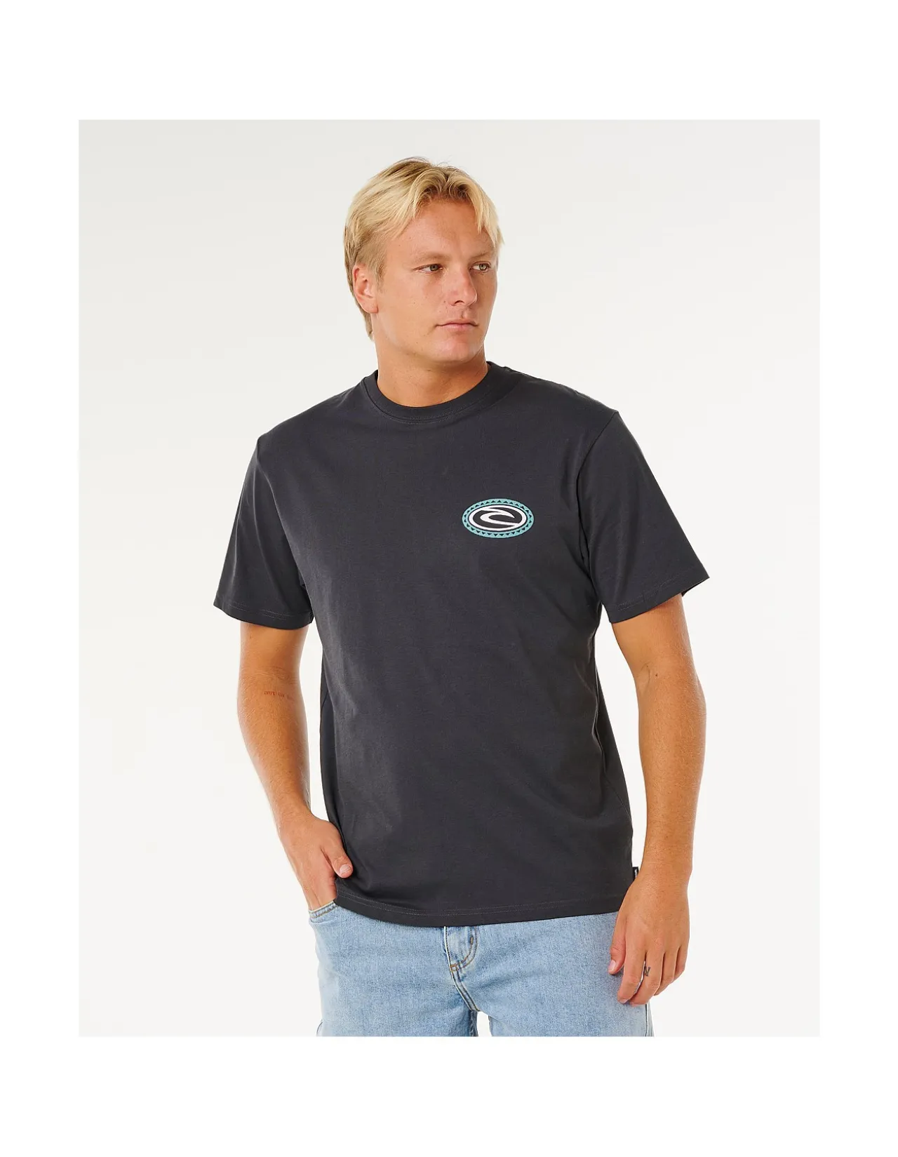 TRAD TEE
