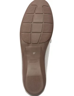 TRAVIS LOAFERS