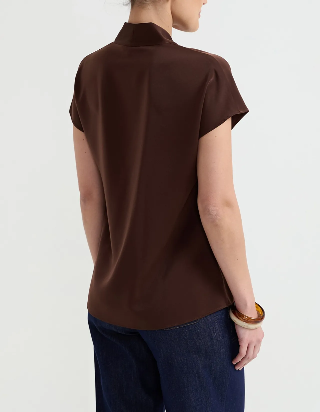 TUCK FRONT SHORT SLEEVE TOP
