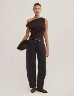 Twist Asymmetric Top