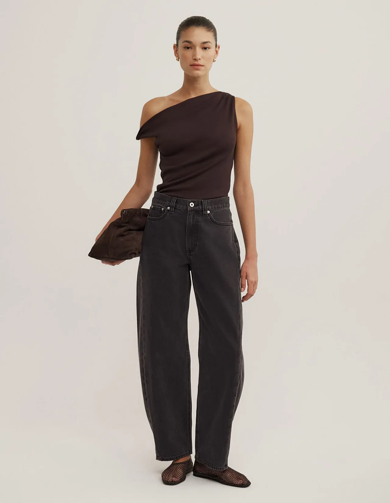Twist Asymmetric Top