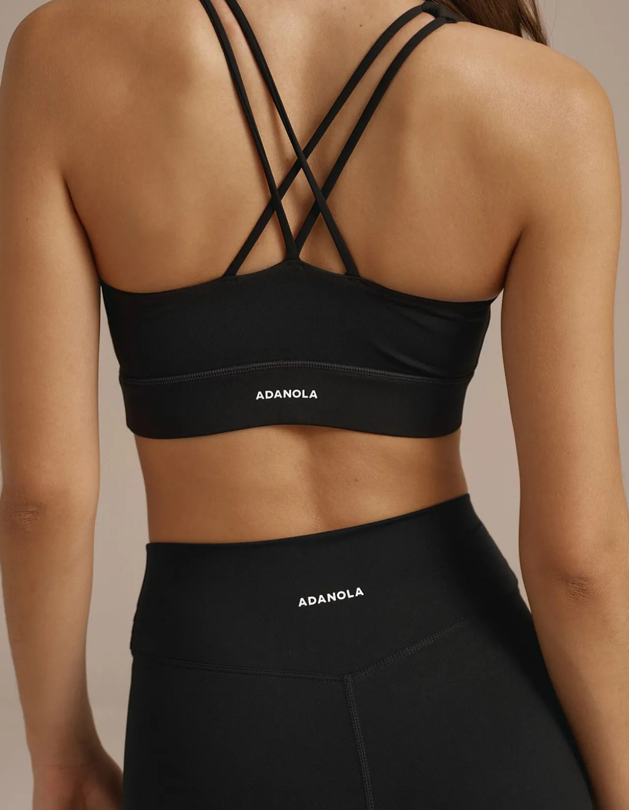 Ultimate Cross Back Medium Support Sports Bra