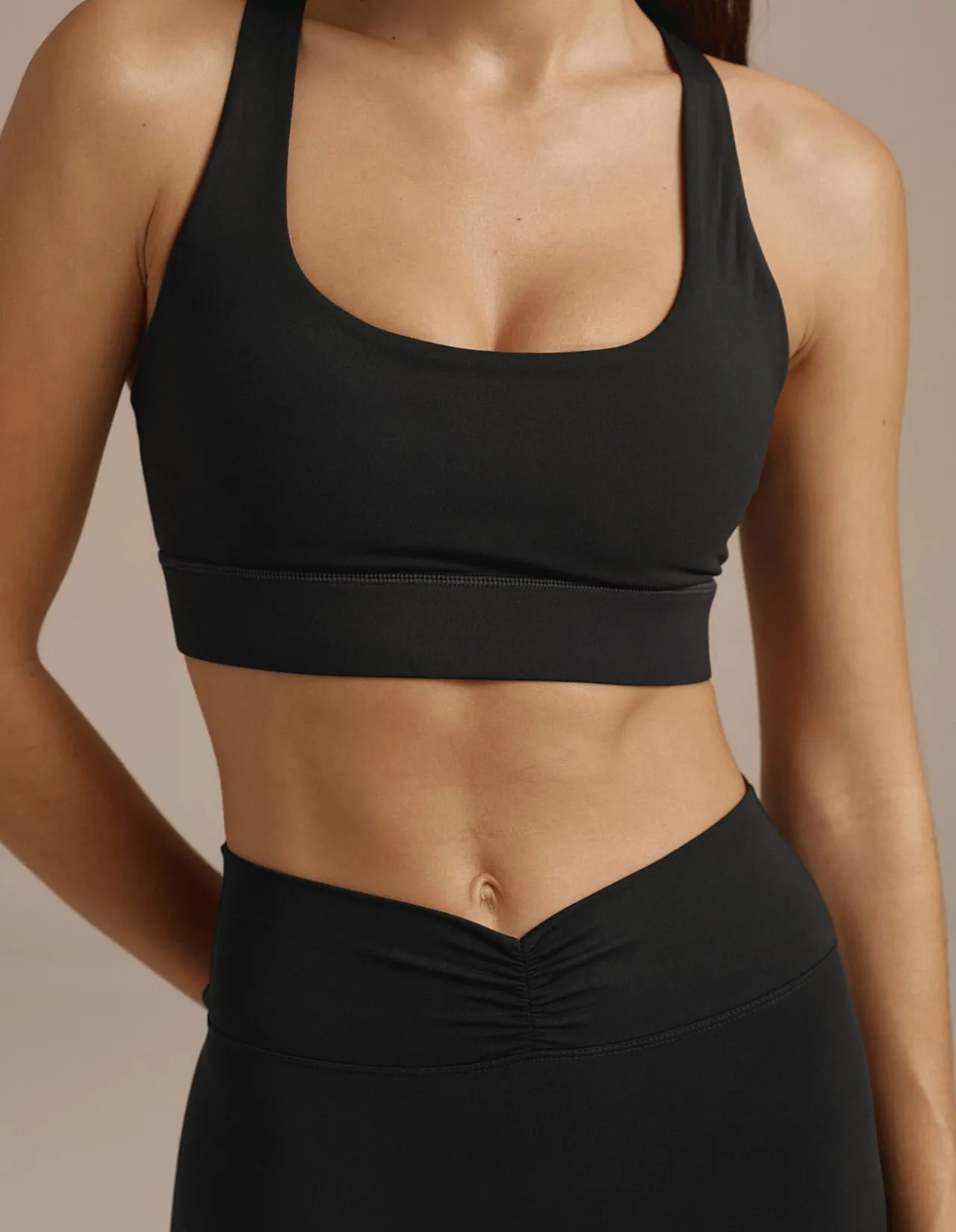 Ultimate Cross Back Medium Support Sports Bra
