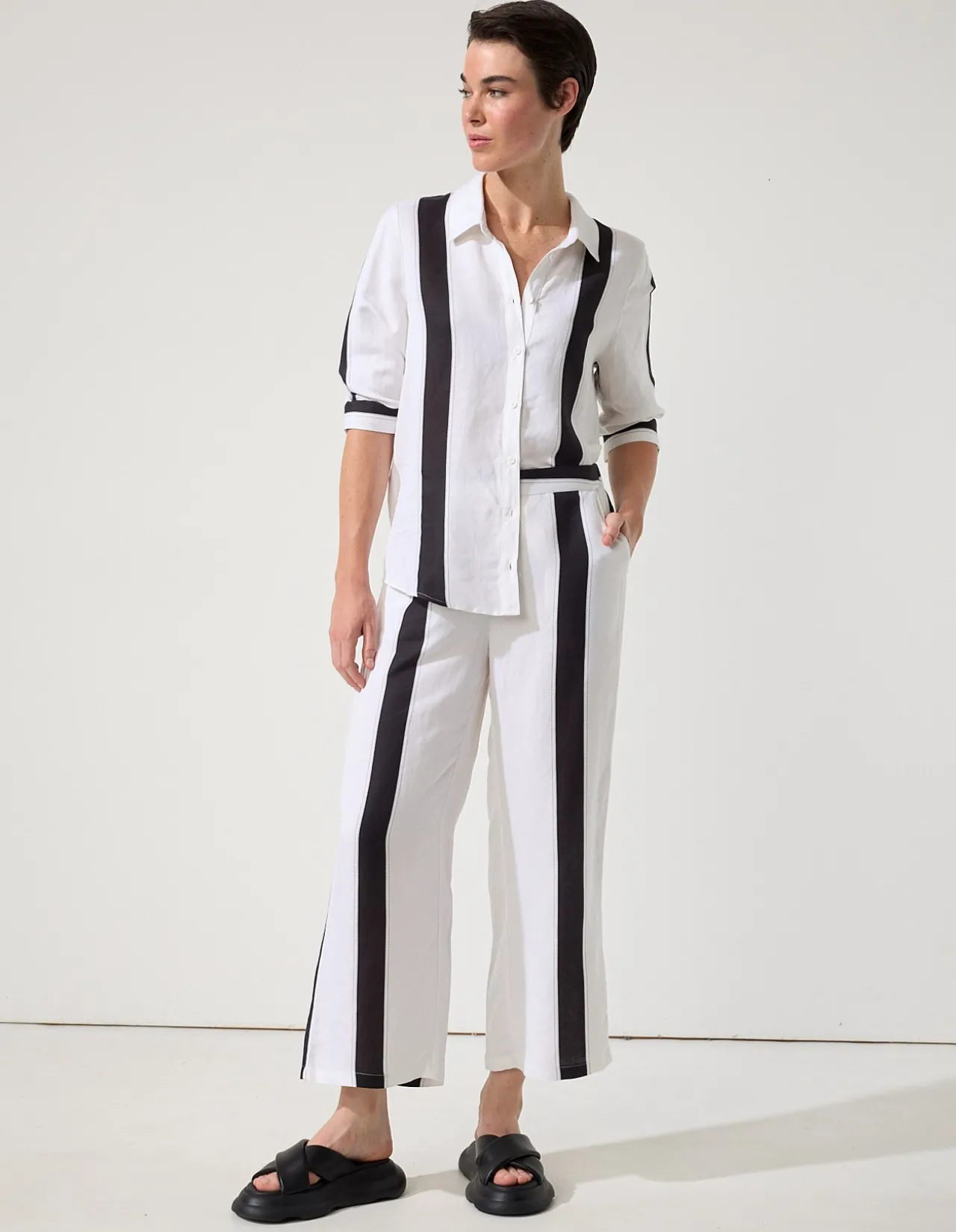 URBAN STRIPE PANT