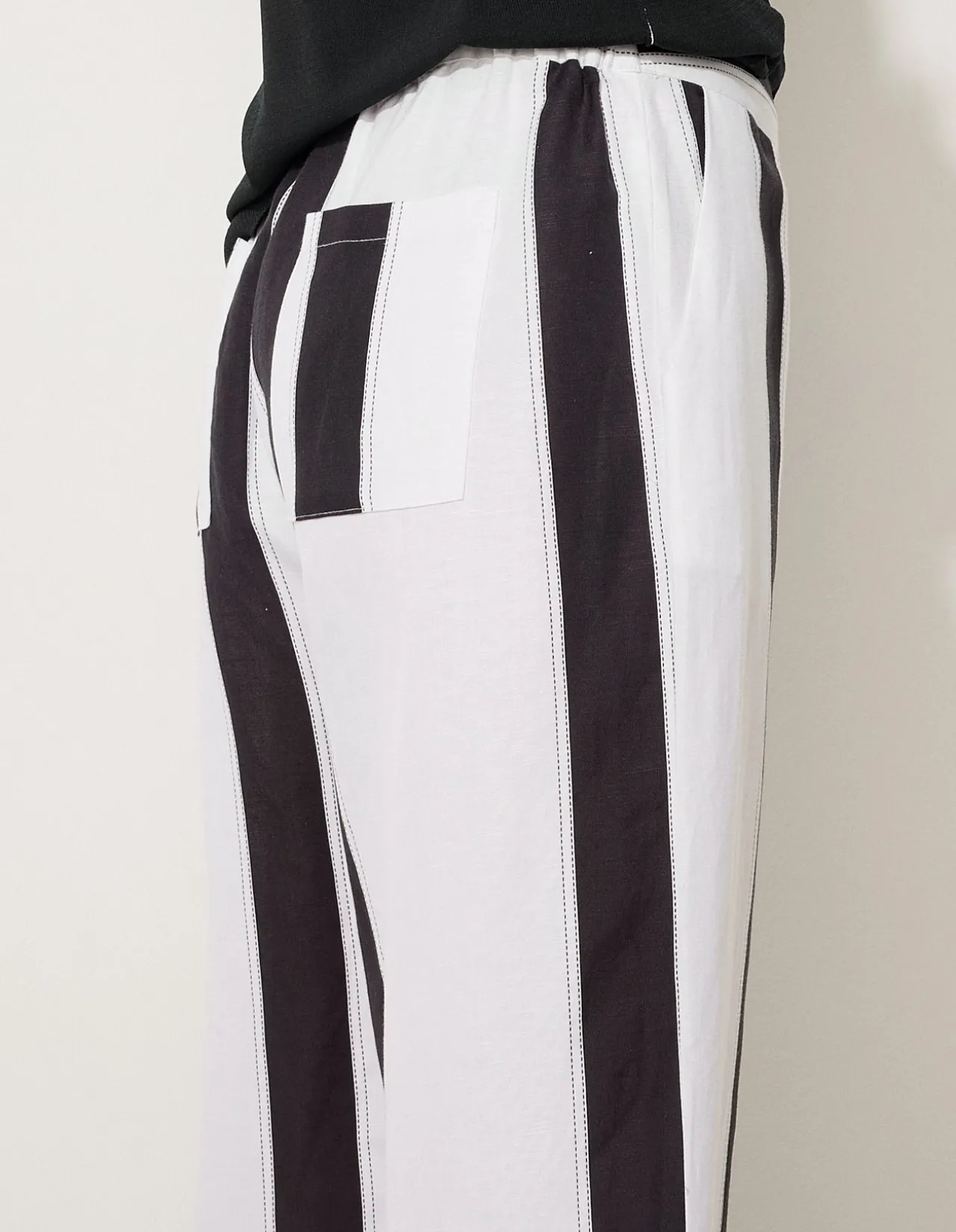 URBAN STRIPE PANT