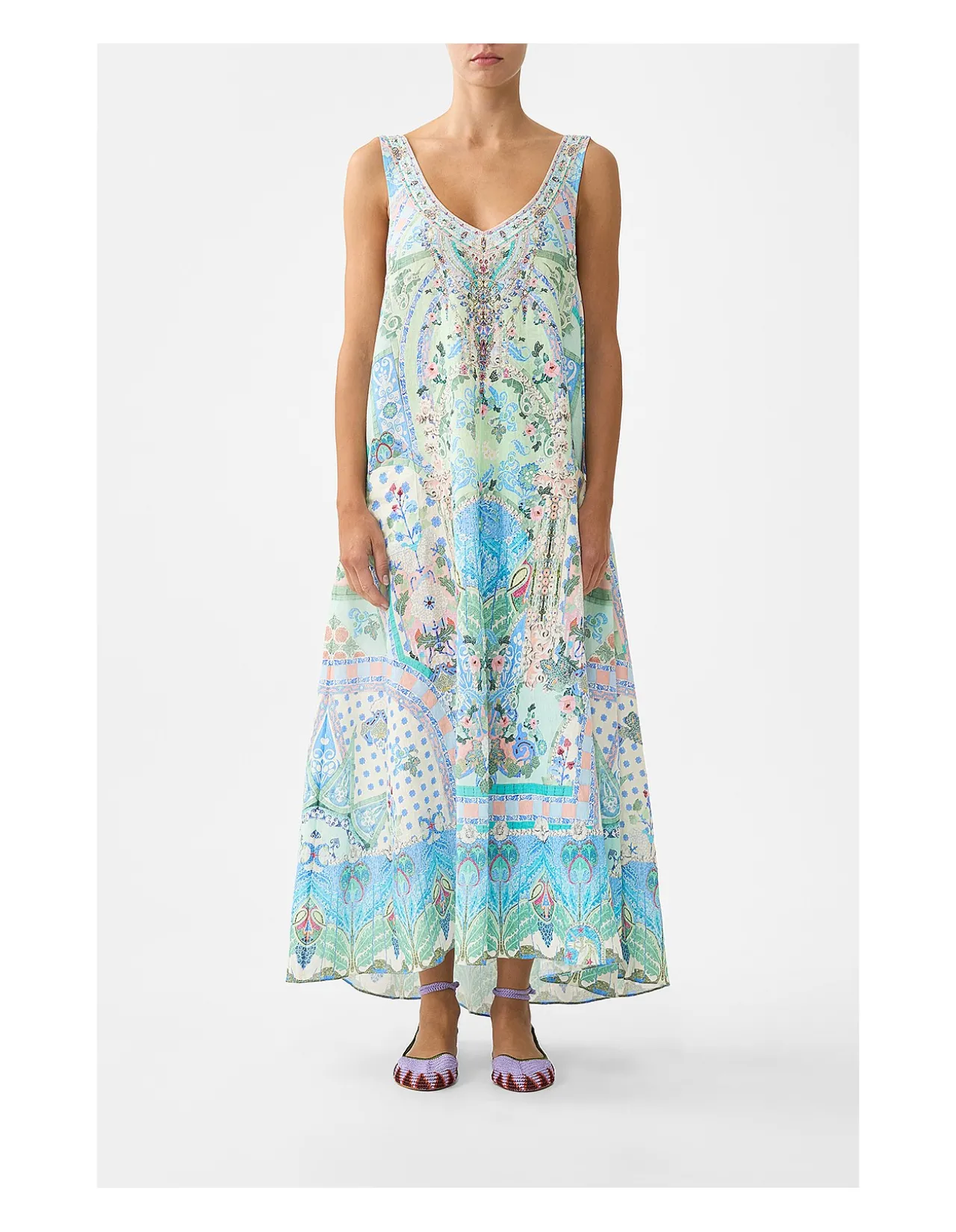 V NECK POCKET DRESS WITH LOW BACK