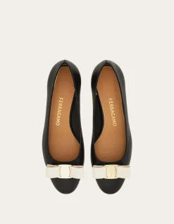 VARA BOW BLOCK HEEL PUMP