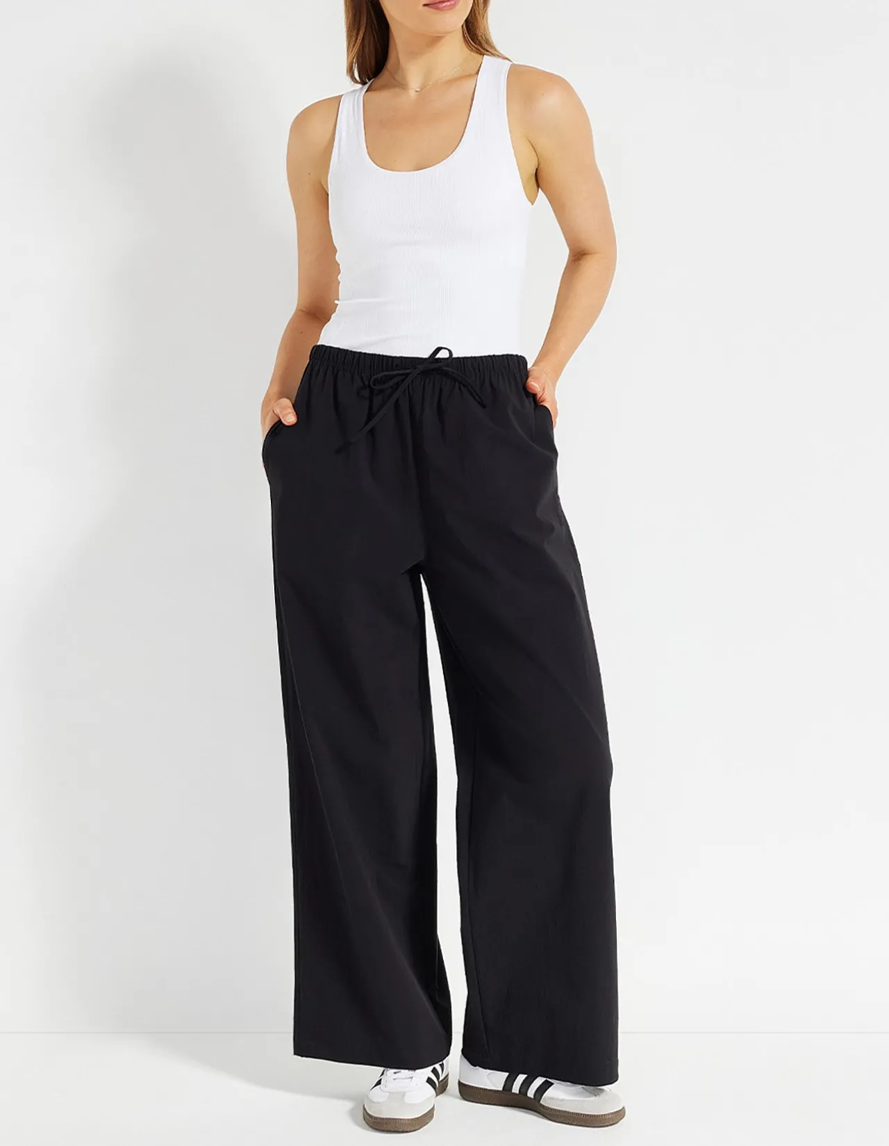 Venture Wide Leg Pant