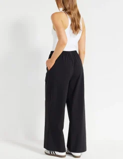 Venture Wide Leg Pant