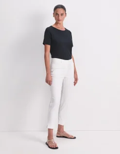 Venus Capri Pant
