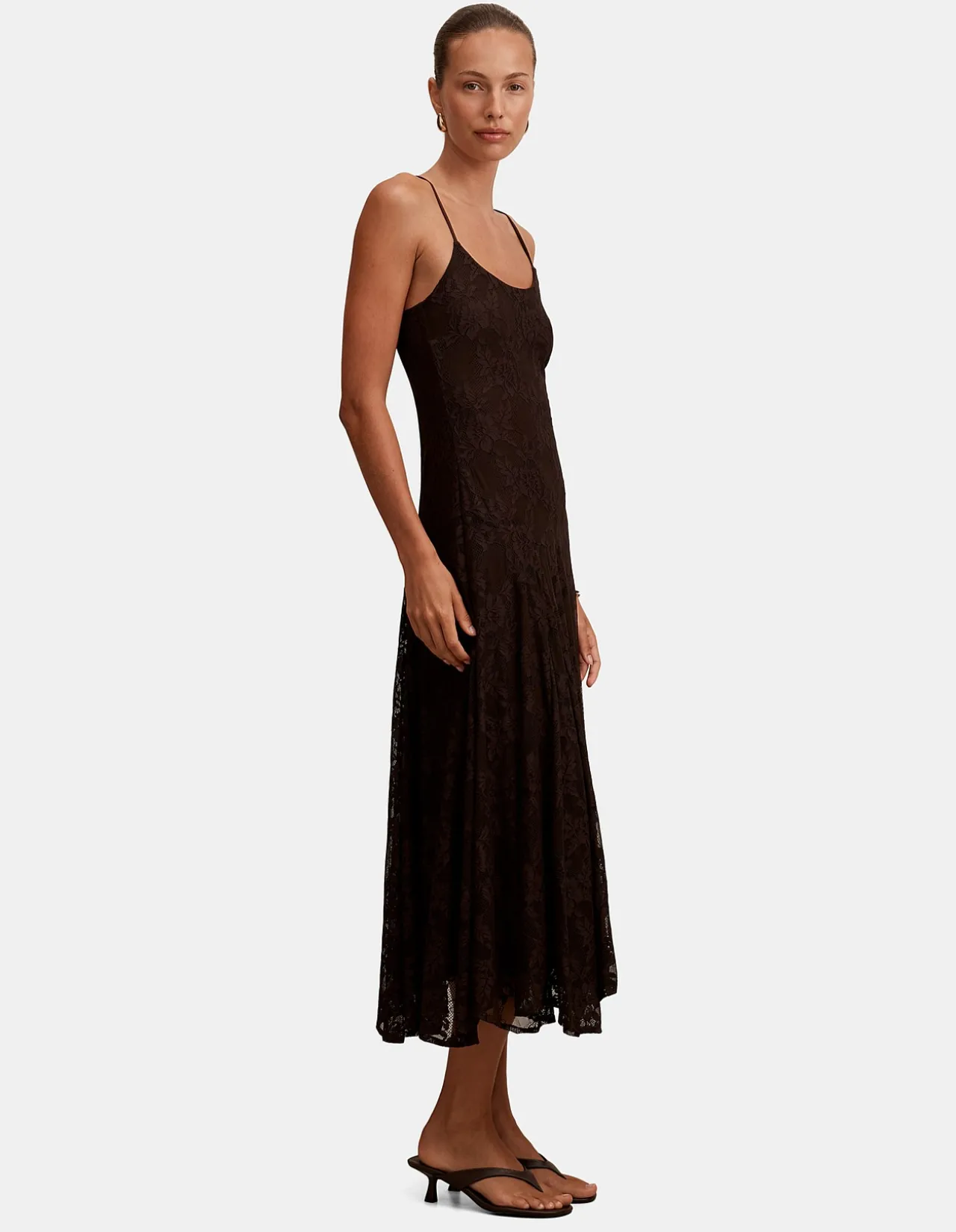 VICTORIA LACE MIDI DRESS