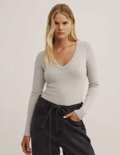 V-Neck Long Sleeve Top