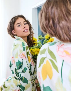 Wander Linen Robe