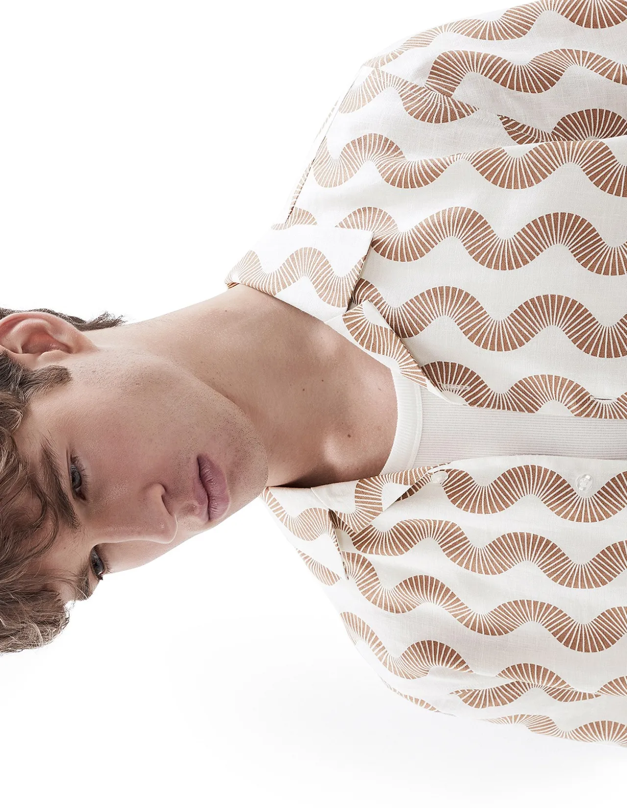 WAVY PRINT REGULAR FIT SHIRT