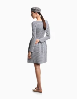 WOMAN'S DRESS