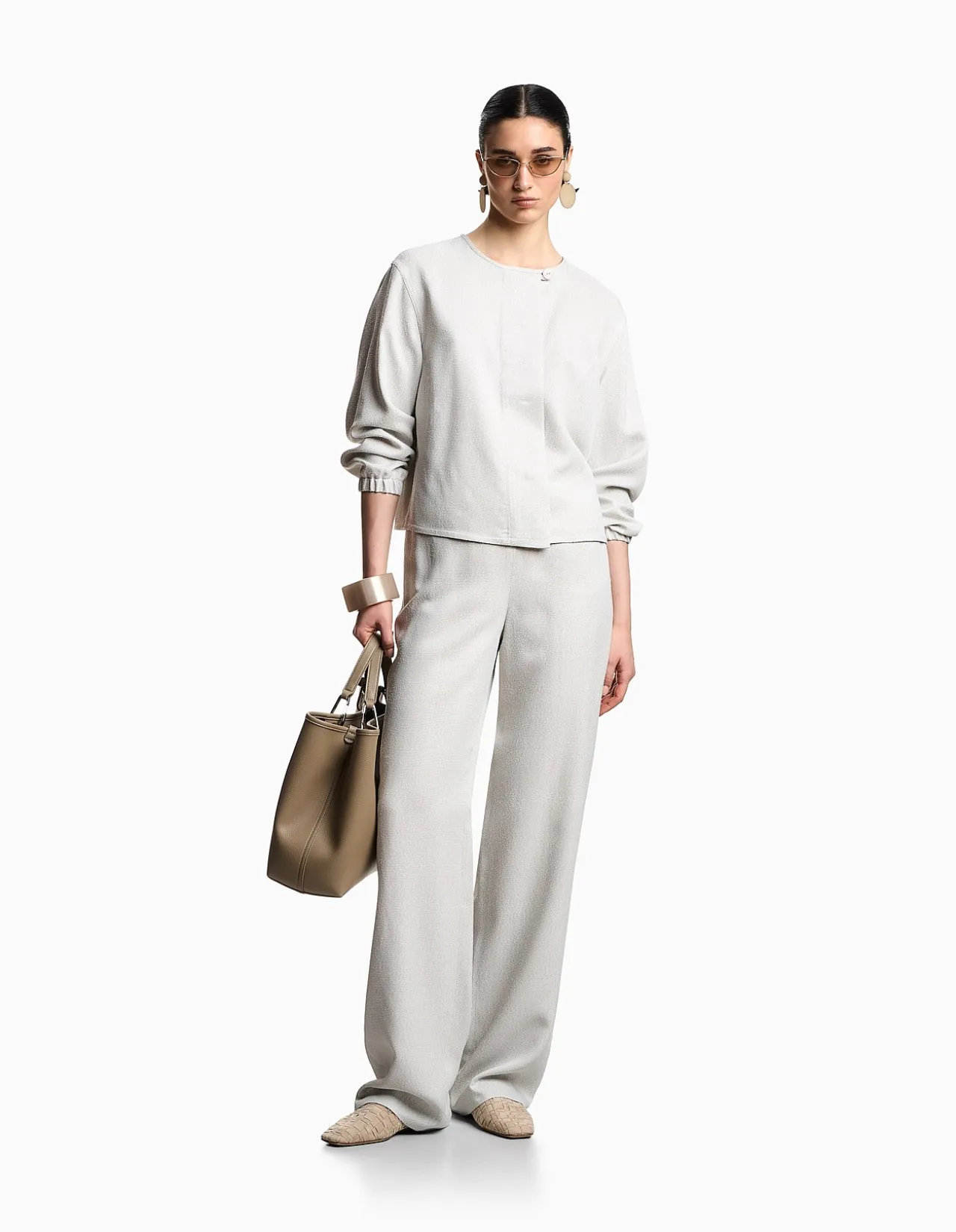 WOMAN'S TROUSERS
