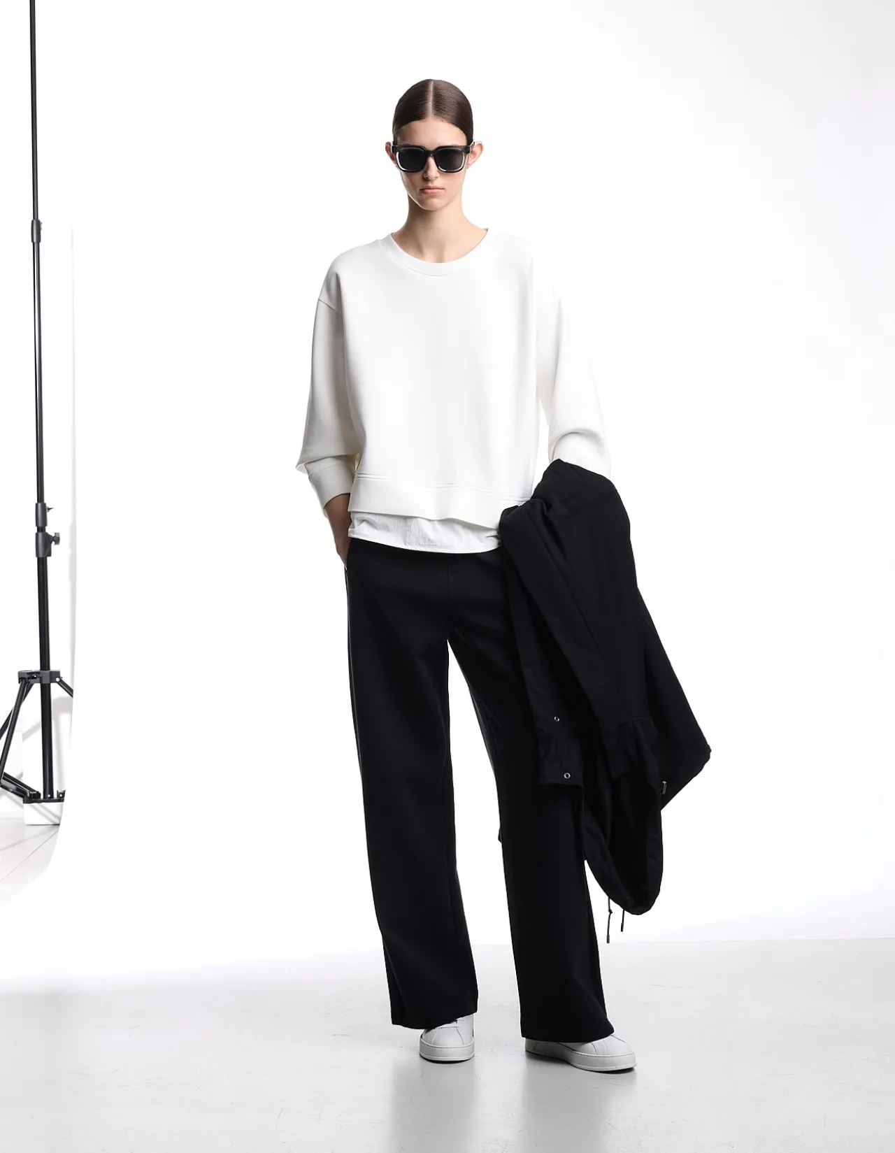 WOMAN'S JERSEYWEAR