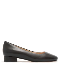 WOMEN'S Cleo Black SHOE