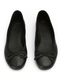 WOMEN'S Comma SHOE