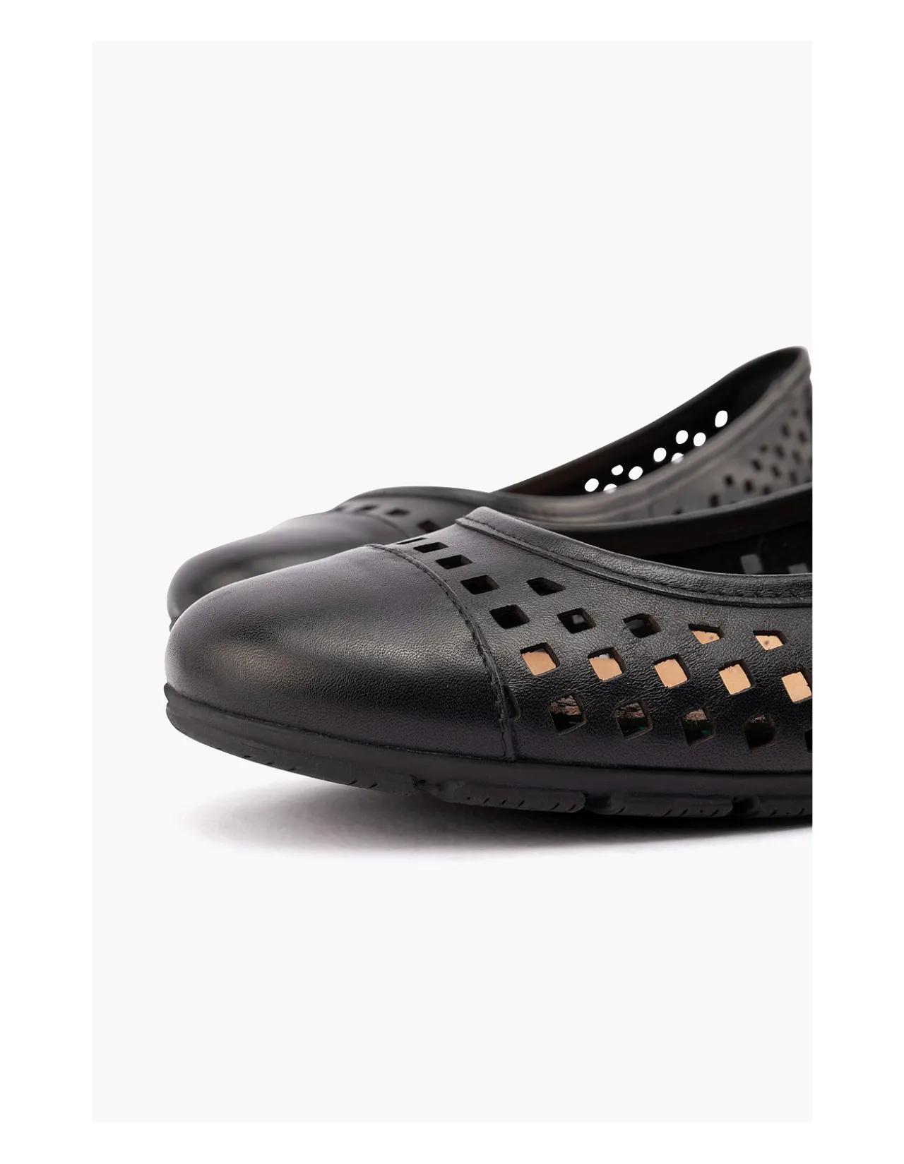 WOMEN'S JOAN SHOE