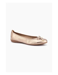 WOMEN'S MARIGOLD SHOE