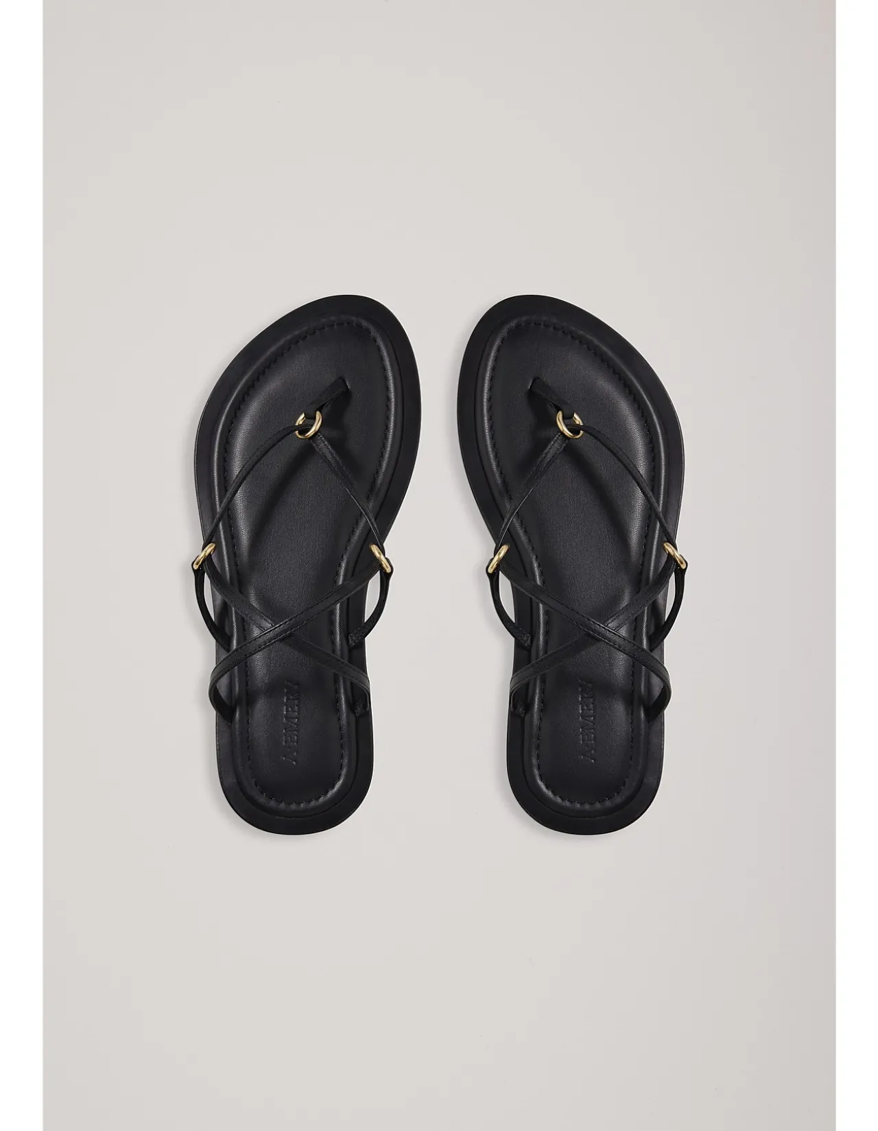 WOMEN'S NANAKA SANDAL