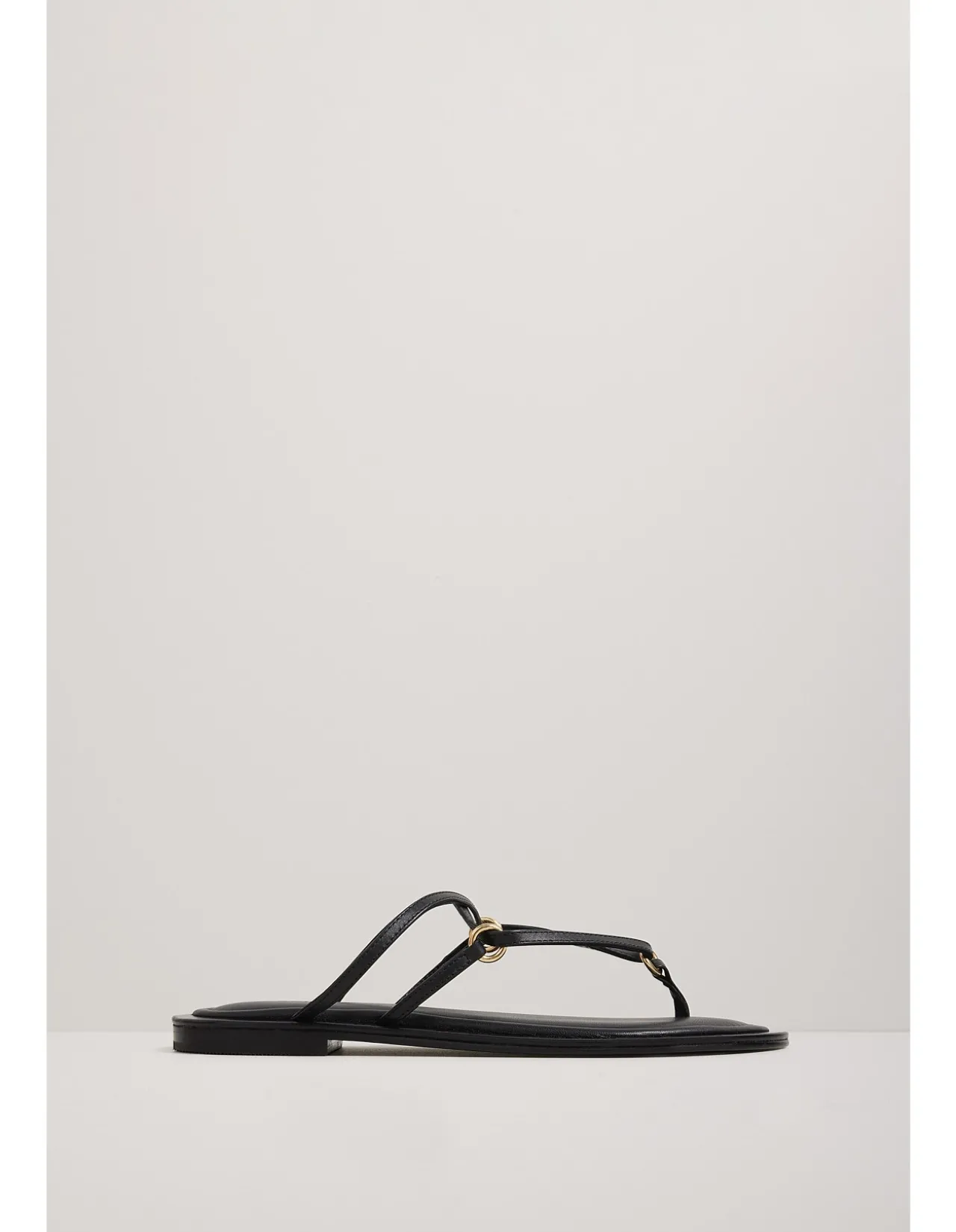 WOMEN'S NANAKA SANDAL