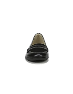 WOMEN'S Naturalizer Finley Black SHOE