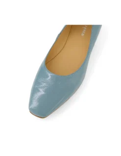 WOMEN'S PRAYDA SNEAKER