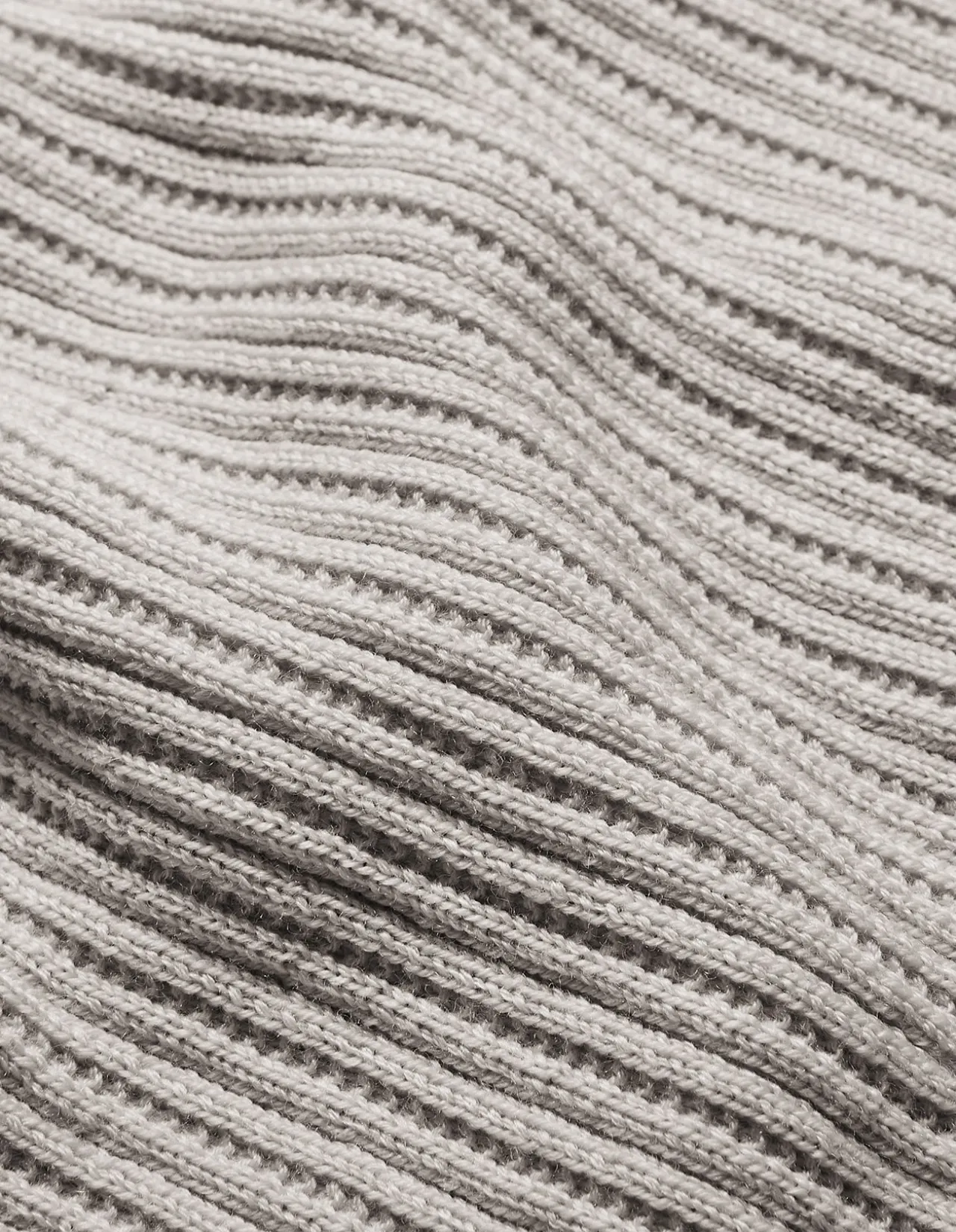 WOOL RIB SWEATER