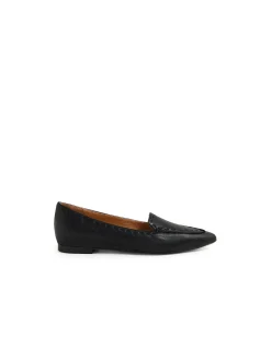 Yukka Mi Sleek Pointed Toe Loafers